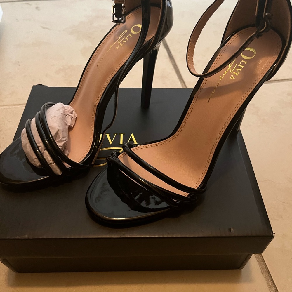 Women Black Heels
